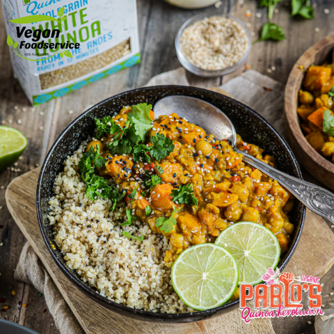 Winter curry with pumpkin, carrot and chickpeas